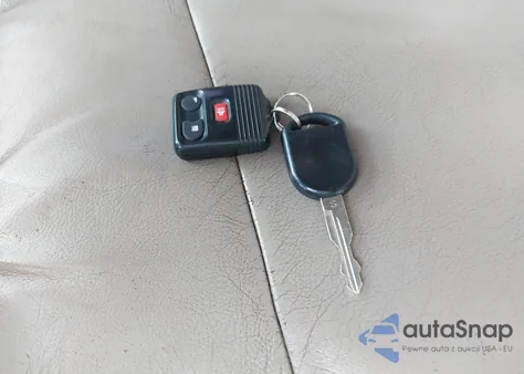 2006 Ford F-150 Fx4/Lariat/Xl/Xlt from USA, damaged, VIN 1FTPX14546NA53351